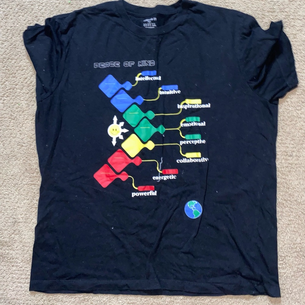 Black Tee